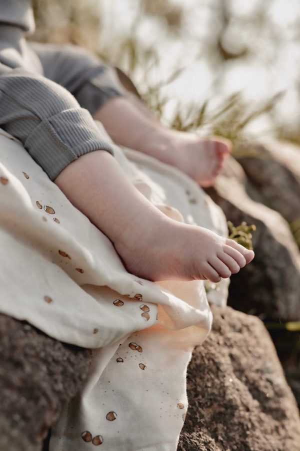 Swaddle - Hula - Hazelnuts Hot on Sale